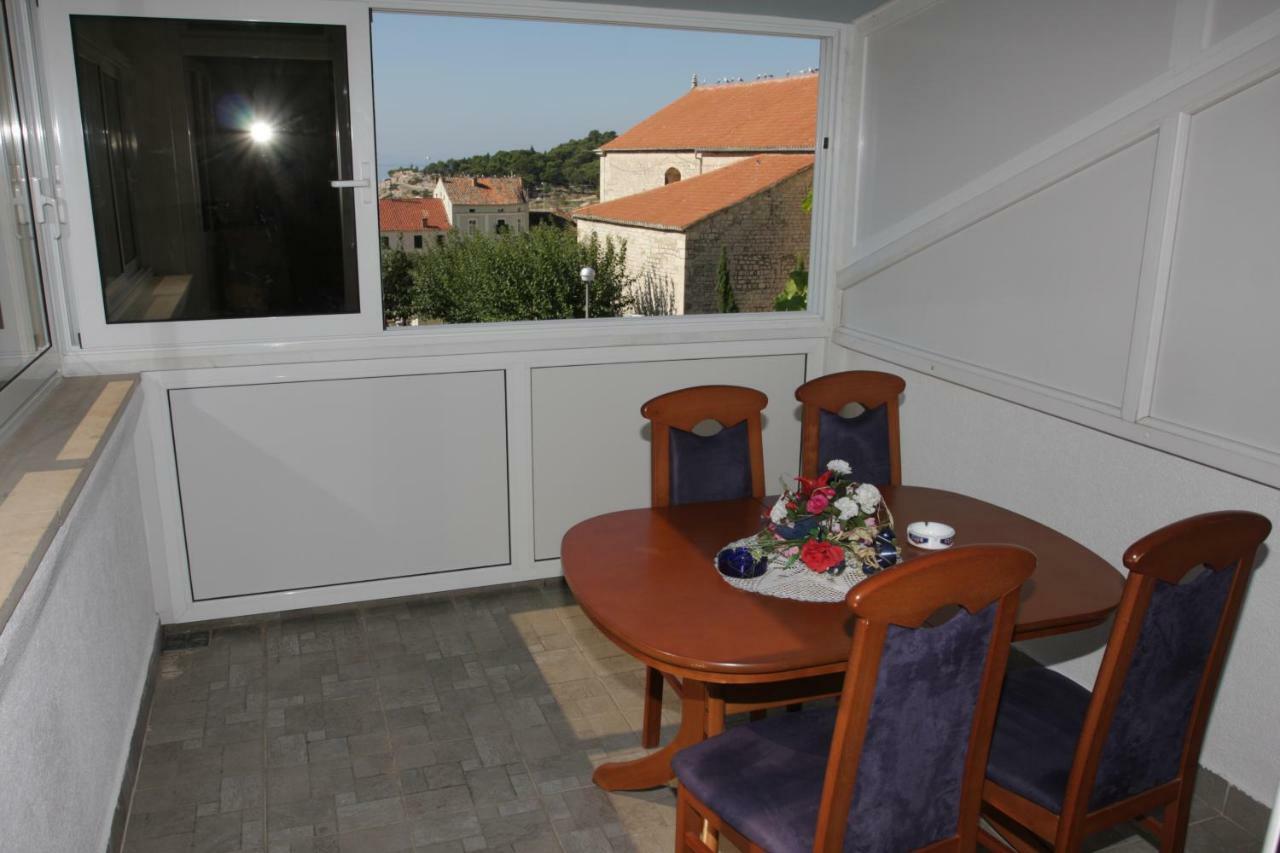 Apartmani Paula Makarska Exterior photo